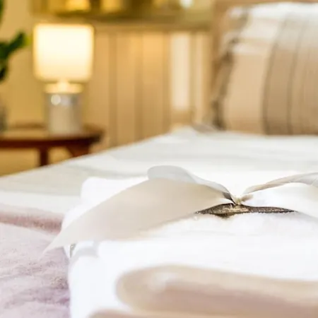 Mikes Vendeghaz Πανσιόν