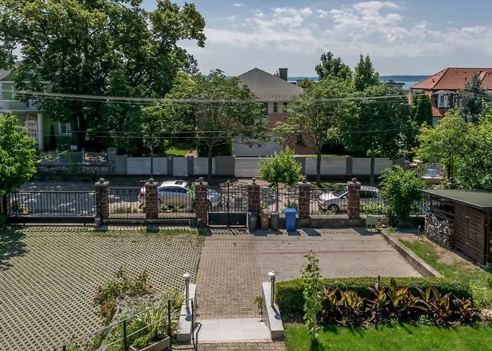 Mikes Maison d'hôtes *